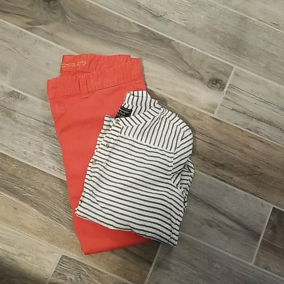 3/$15 Abercrombie & Fitch long sleeve shirt - Picture 6 of 6